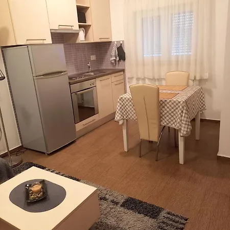 Lavanda * Tar-Vabriga